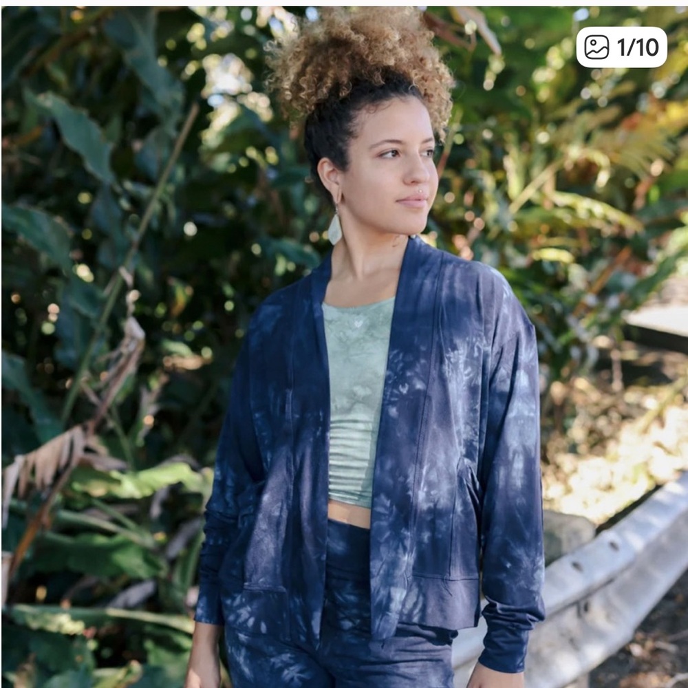 Stylish Navy Tie-Dye Women's Blazer
